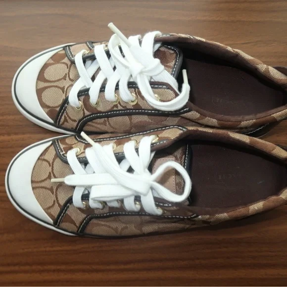 Coach-Barrett-Monogram-Tan/Brown-Lace-Up-Sneakers-Shoes-Women's Size 8 - Picture 2 of 5